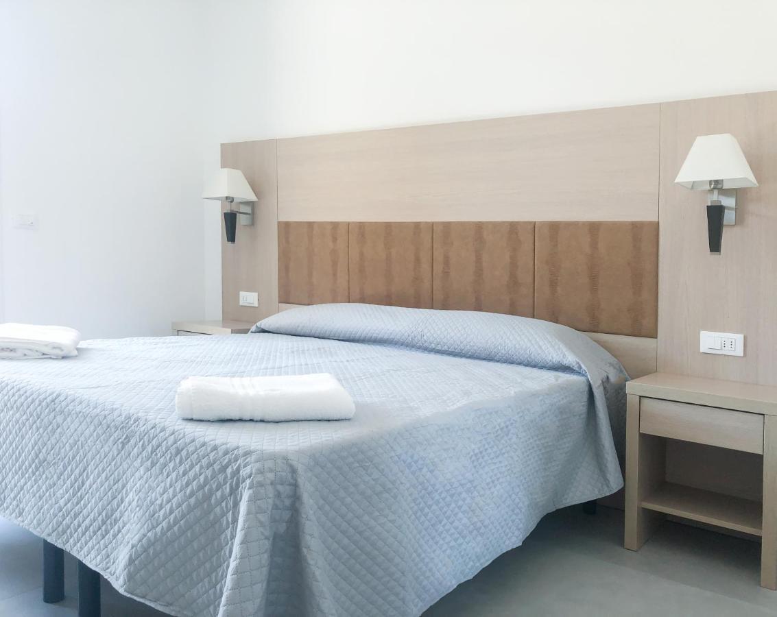 Alba B&B Cattolica Bagian luar foto