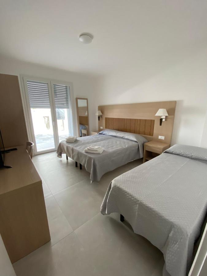 Alba B&B Cattolica Bagian luar foto