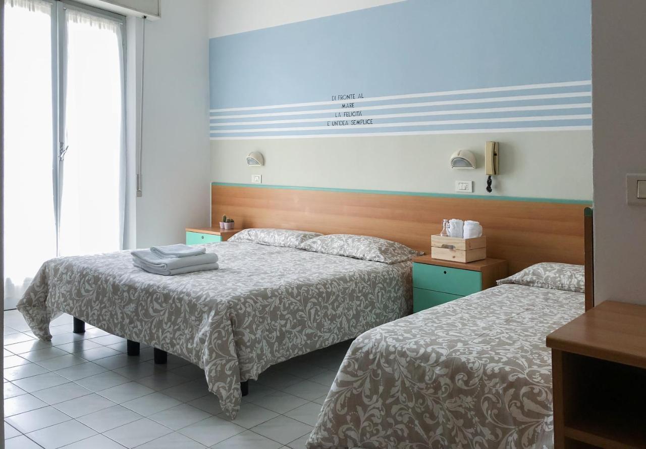 Alba B&B Cattolica Bagian luar foto