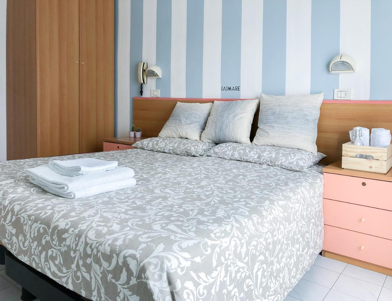 Alba B&B Cattolica Bagian luar foto