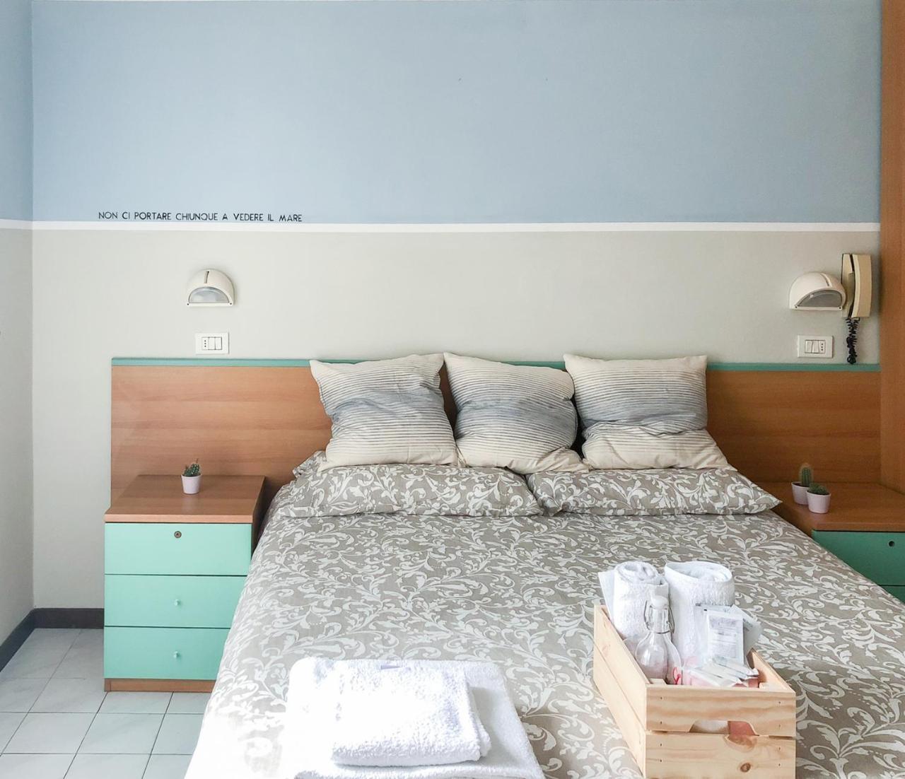 Alba B&B Cattolica Bagian luar foto