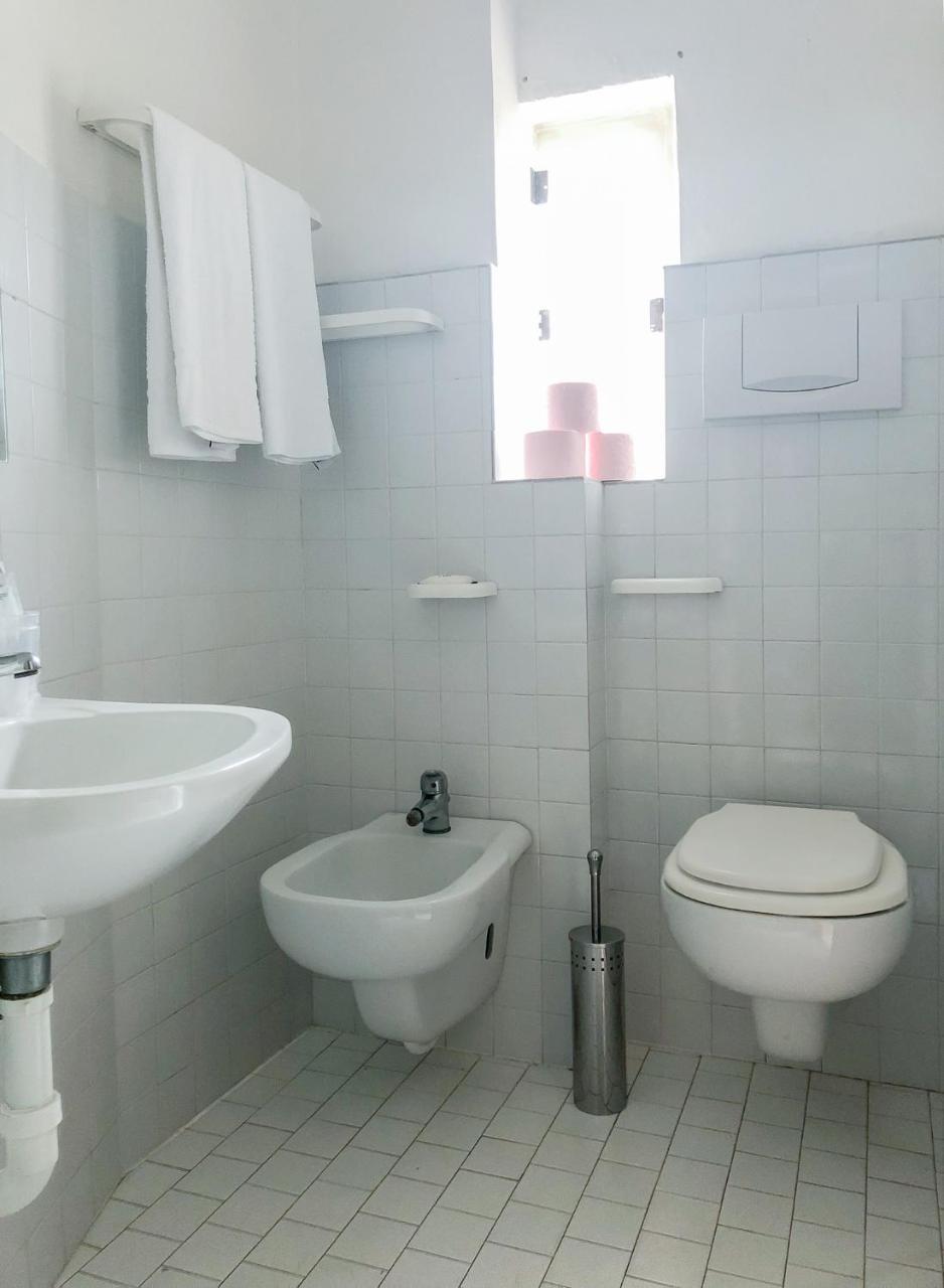 Alba B&B Cattolica Bagian luar foto