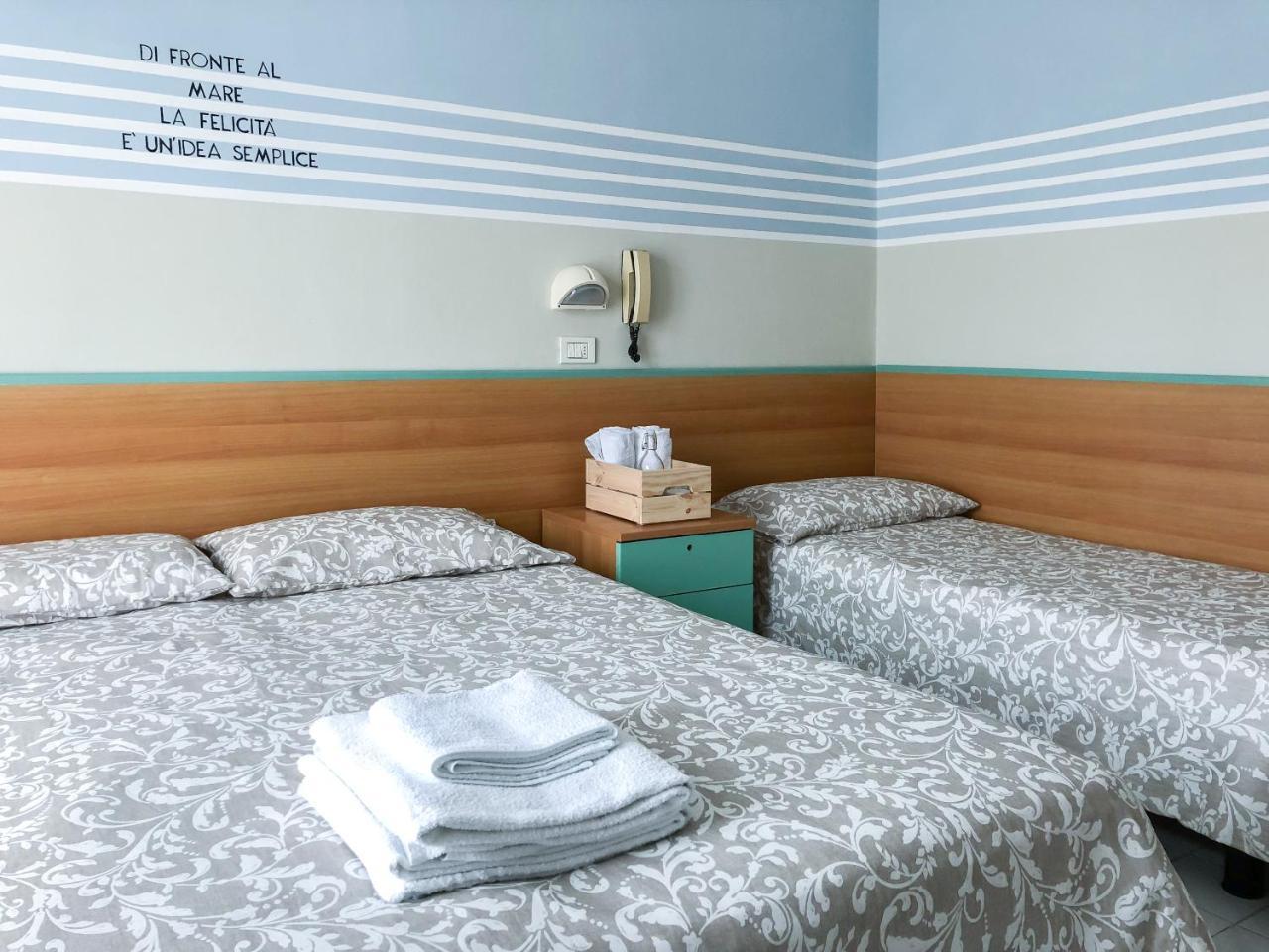 Alba B&B Cattolica Bagian luar foto