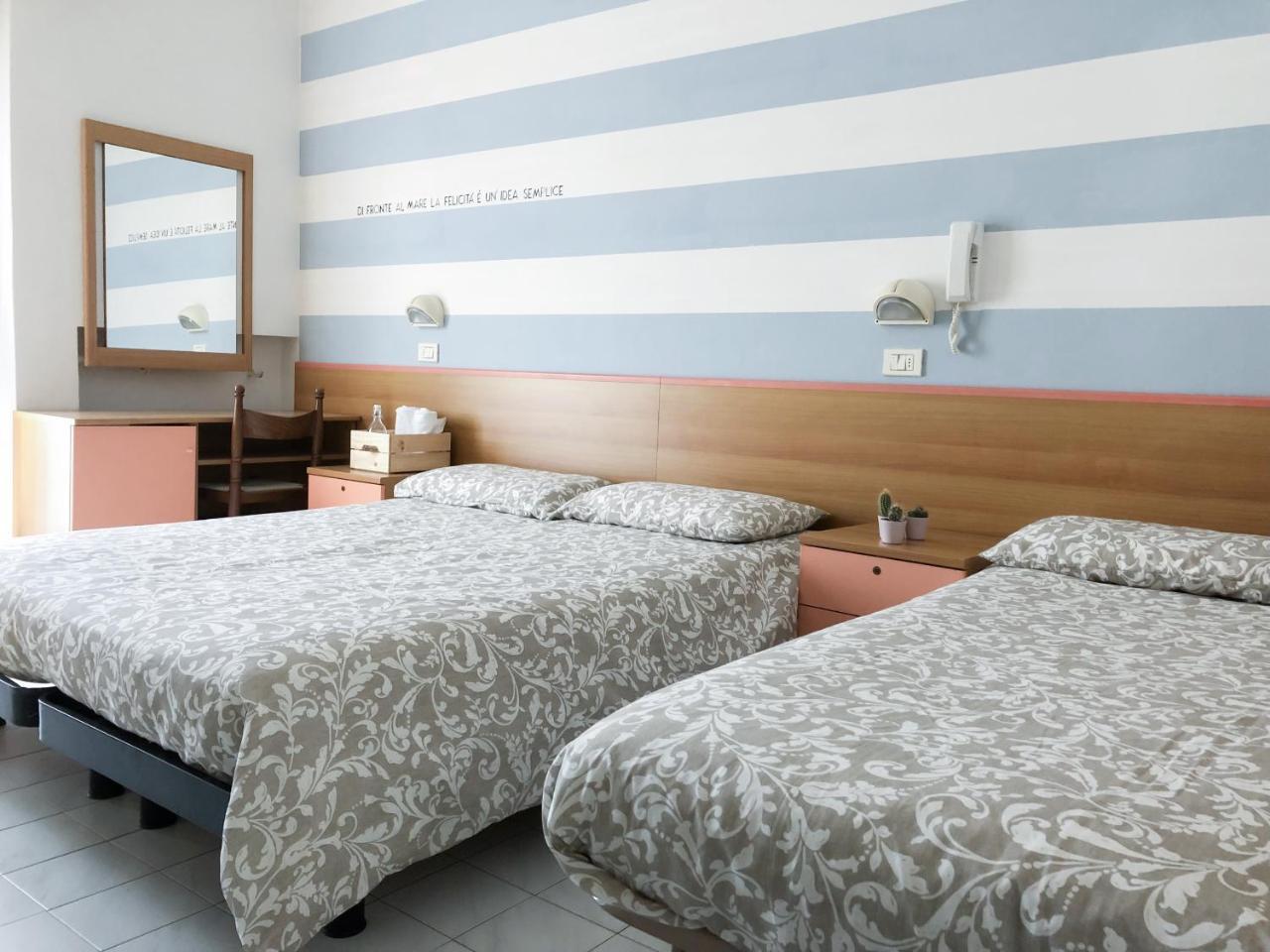 Alba B&B Cattolica Bagian luar foto