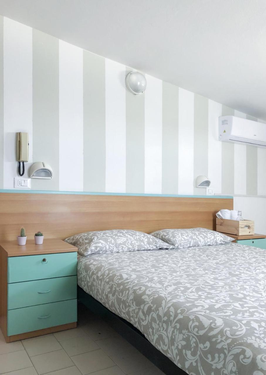 Alba B&B Cattolica Bagian luar foto
